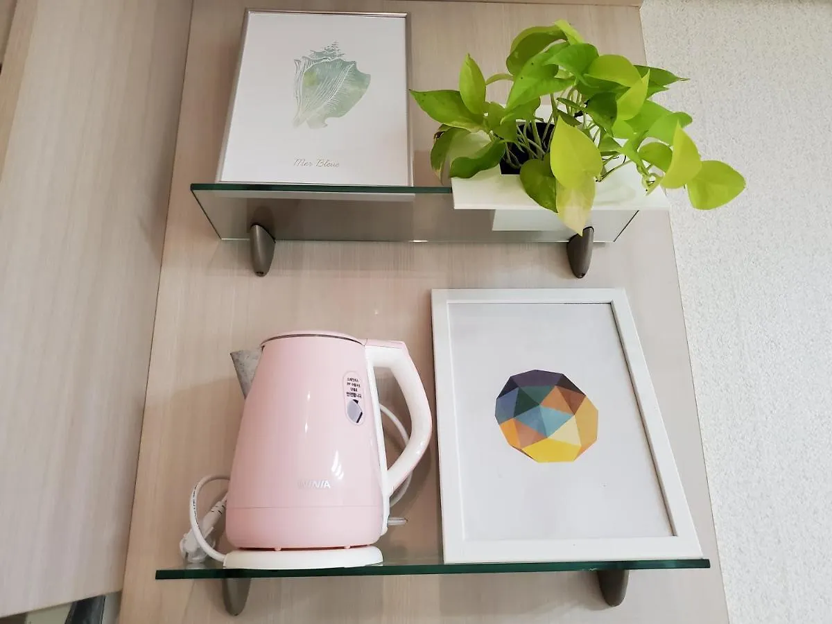 Cozy - Warm Studio Incheon 0*,  South Korea